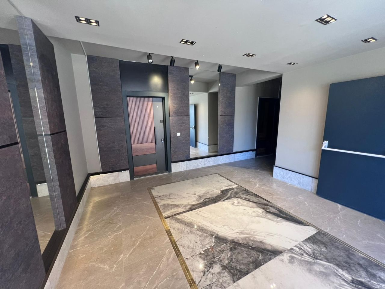 Flat in Mersin, Turkey, 40 m² - picture 2