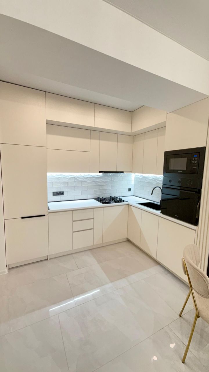 Flat in Tbilisi, Georgia, 83 m² - picture 3