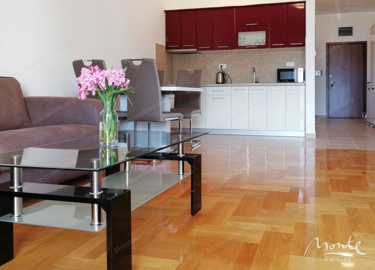 Studio in Budva, Montenegro, 48 m² - picture 1