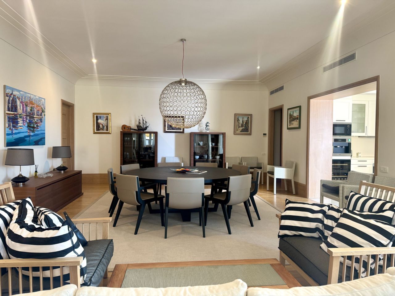 Appartamento a Tivat, Montenegro, 223 m² - foto 2