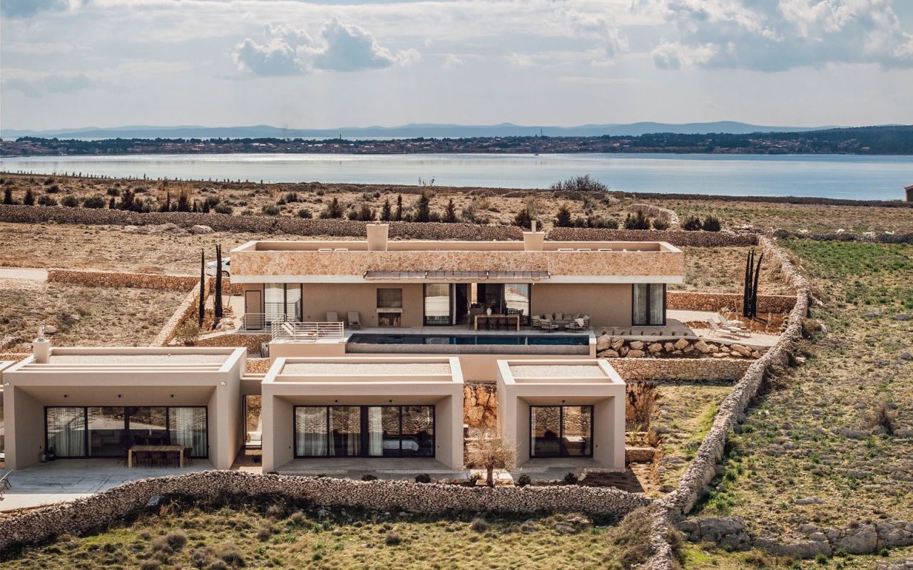 Villa Pag, Croatia, 295 m² - picture 2