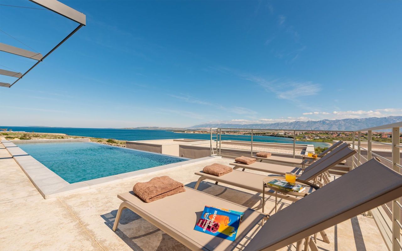 Villa Pag, Croatia, 295 m² - picture 3