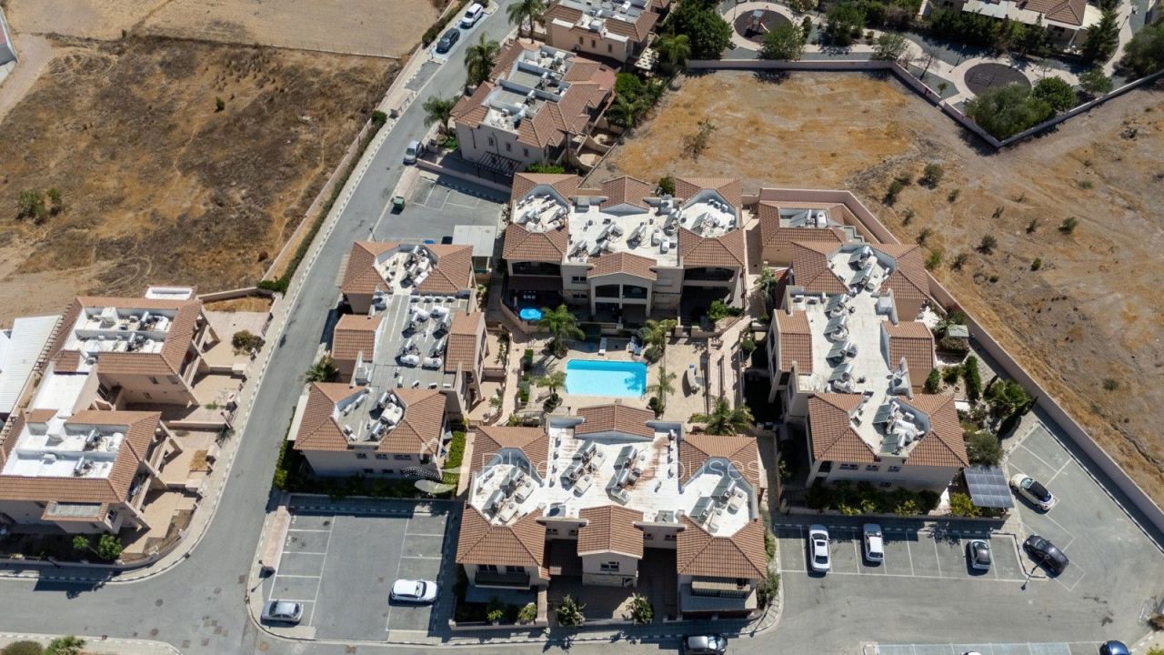 Townhouse in Limassol, Cyprus, 151 m² - picture 19