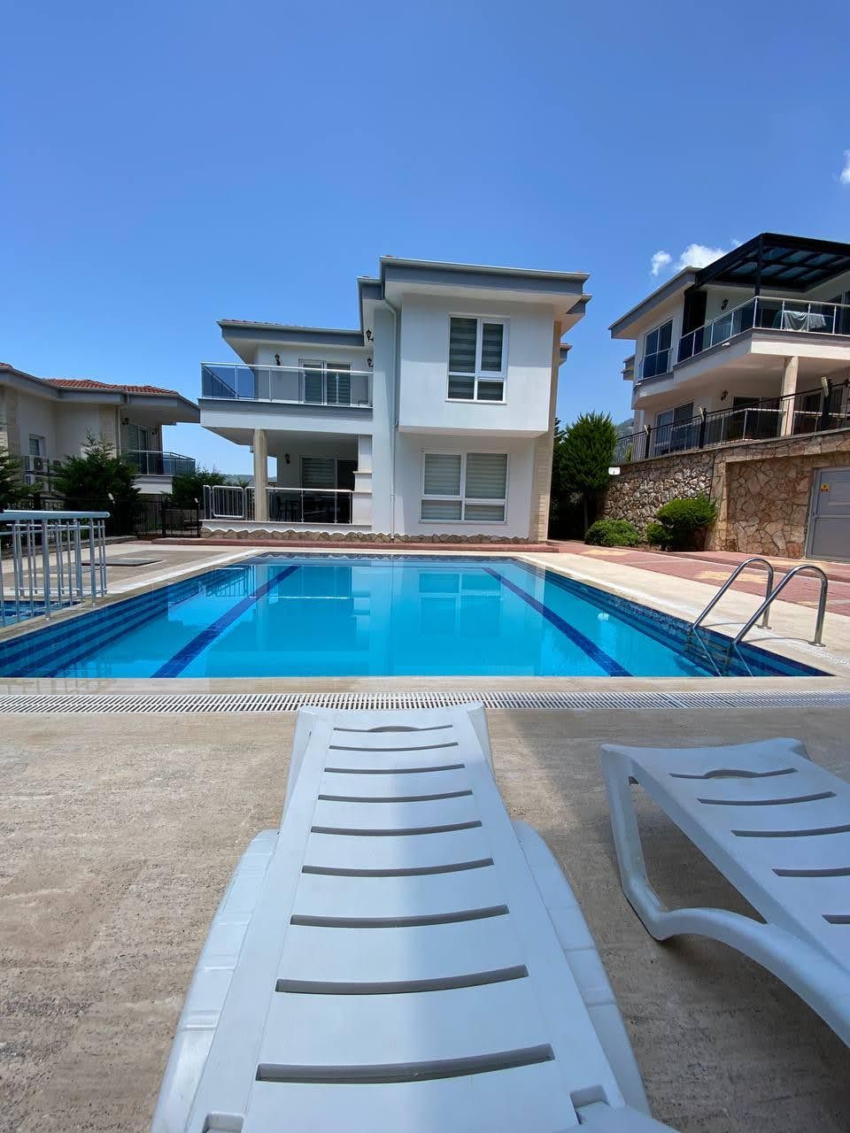 Villa in Alanya, Türkei, 180 m² - Foto 1
