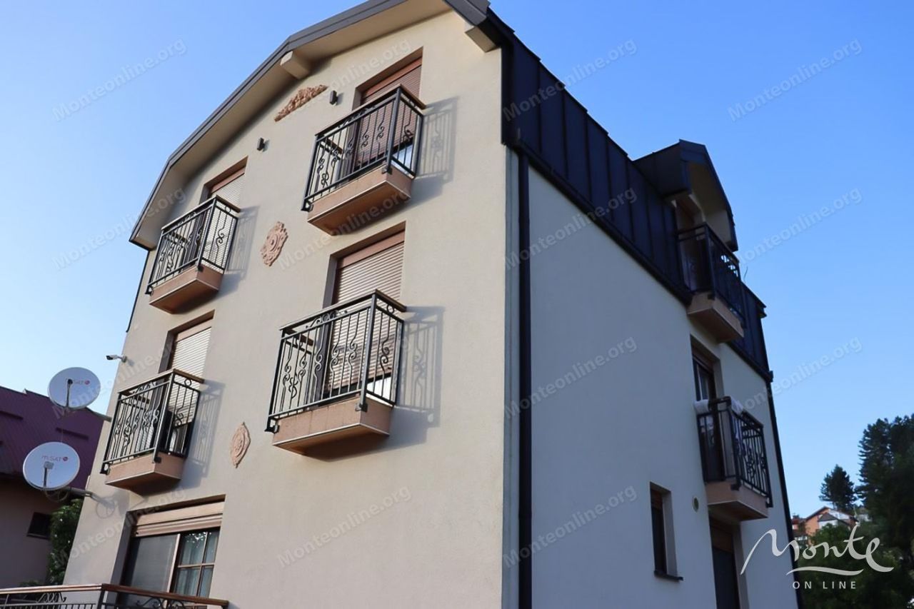 Hotel in Kolasin, Montenegro, 192 m² - picture 1