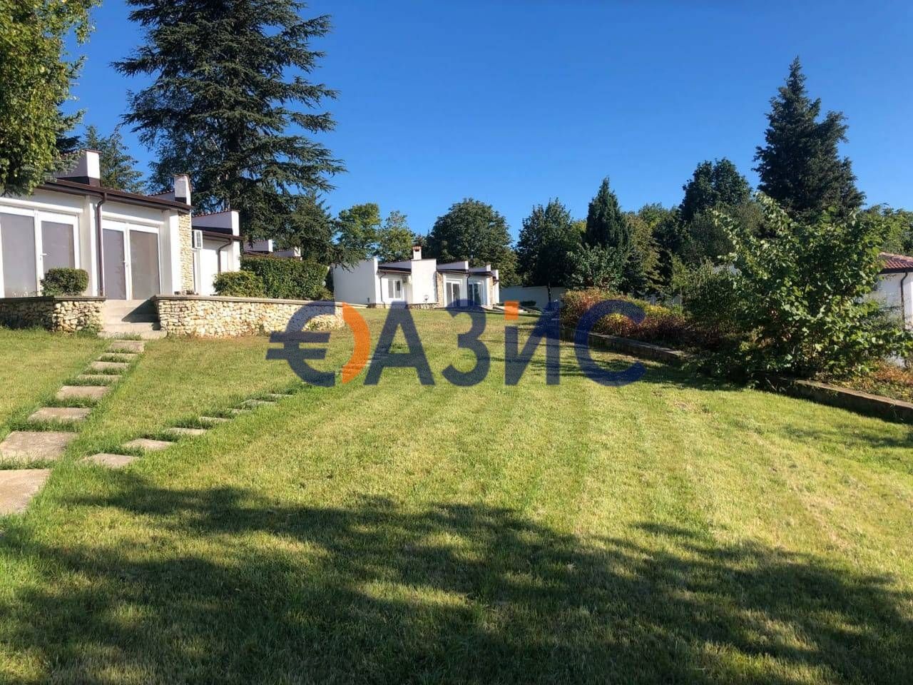 Hôtel à Obrochishte, Bulgarie, 2 564 m² - image 3