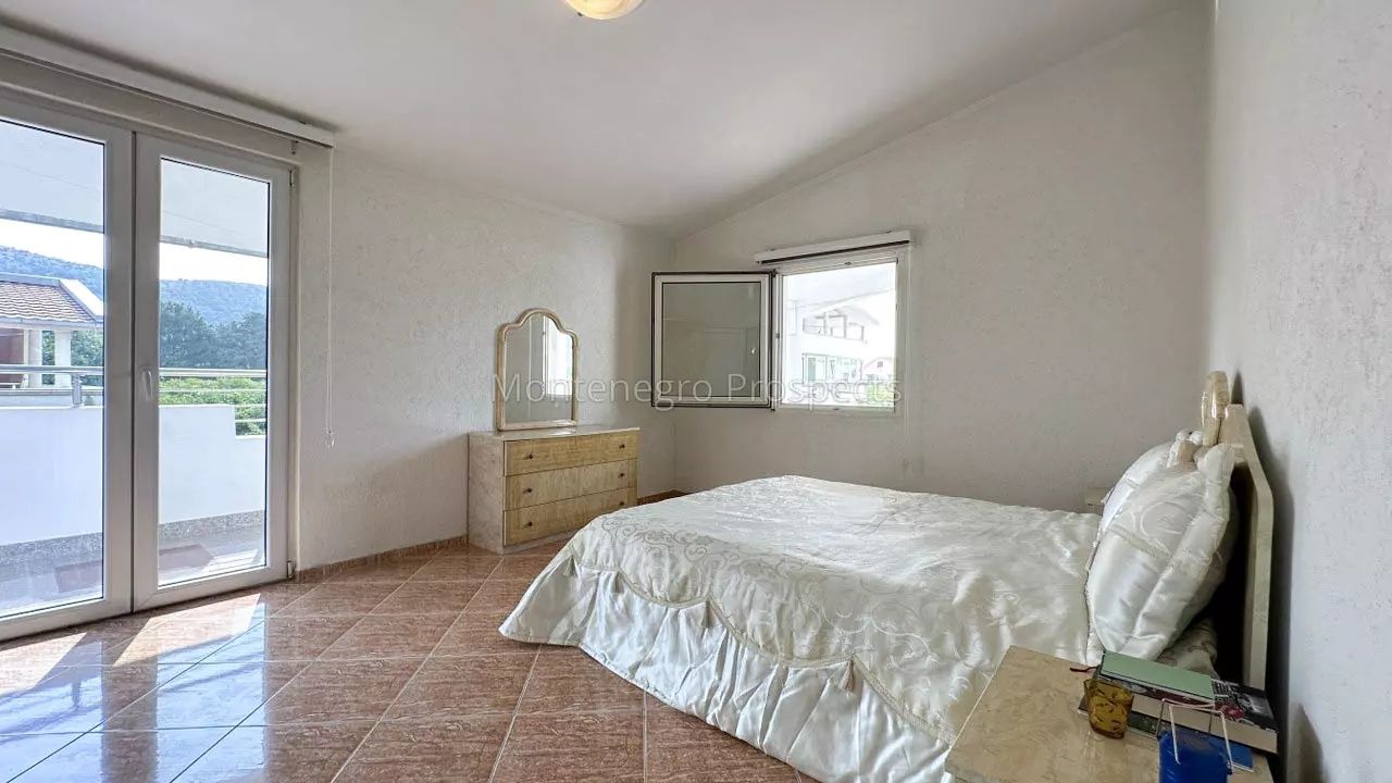 Haus in Bar, Montenegro, 250 m² - Foto 15