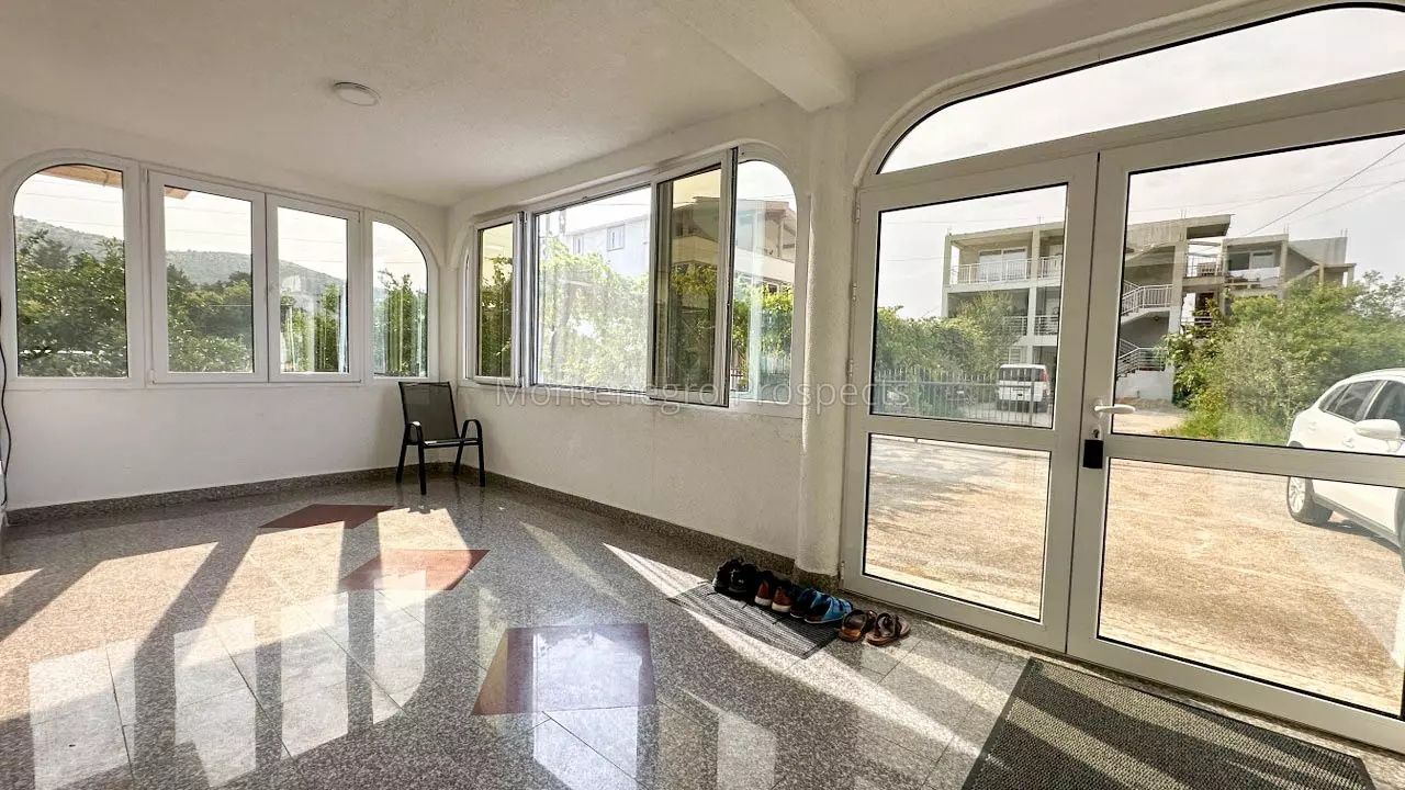 Haus in Bar, Montenegro, 250 m² - Foto 7