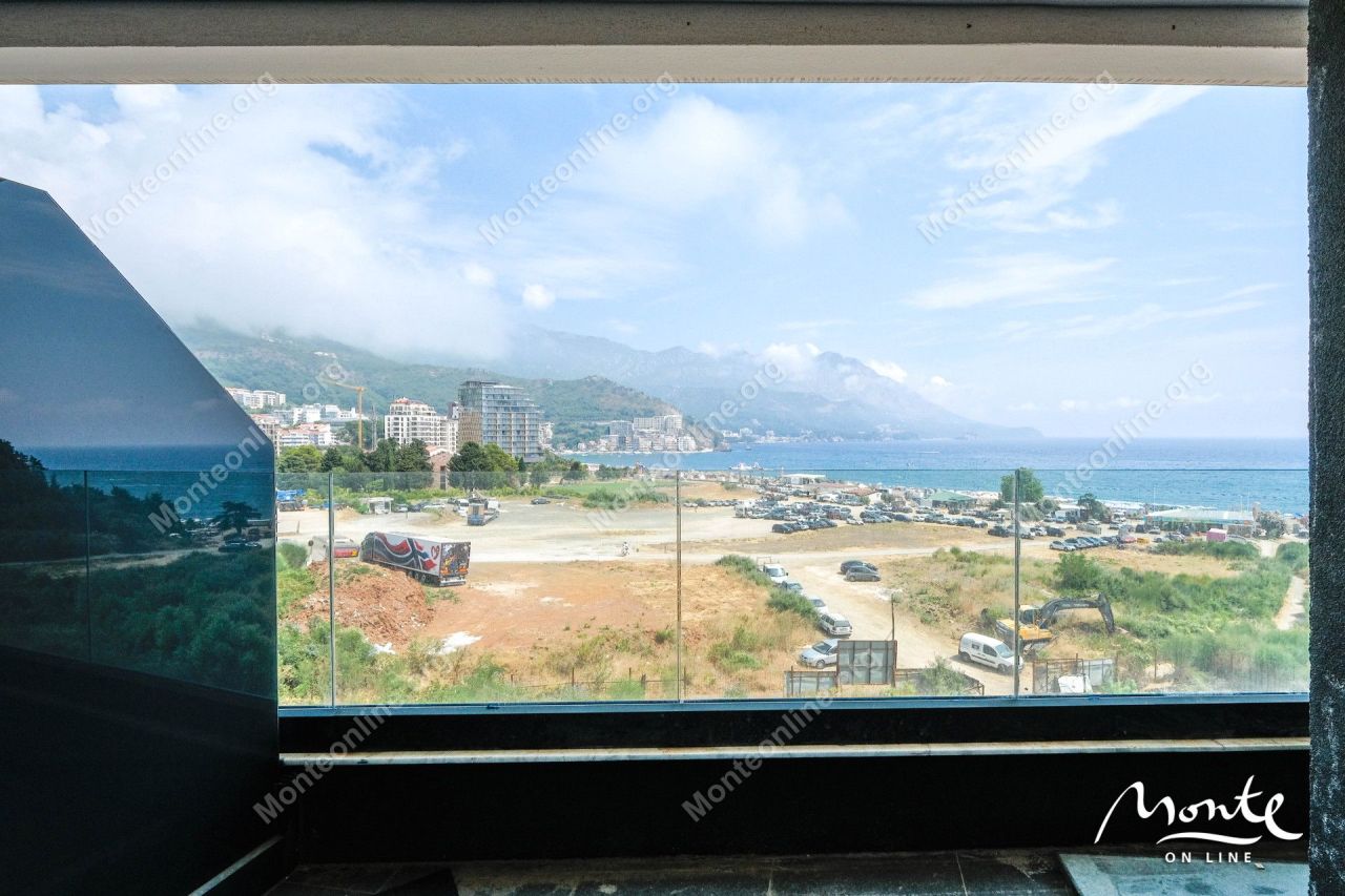 Apartment in Budva, Montenegro, 49 m² - picture 1