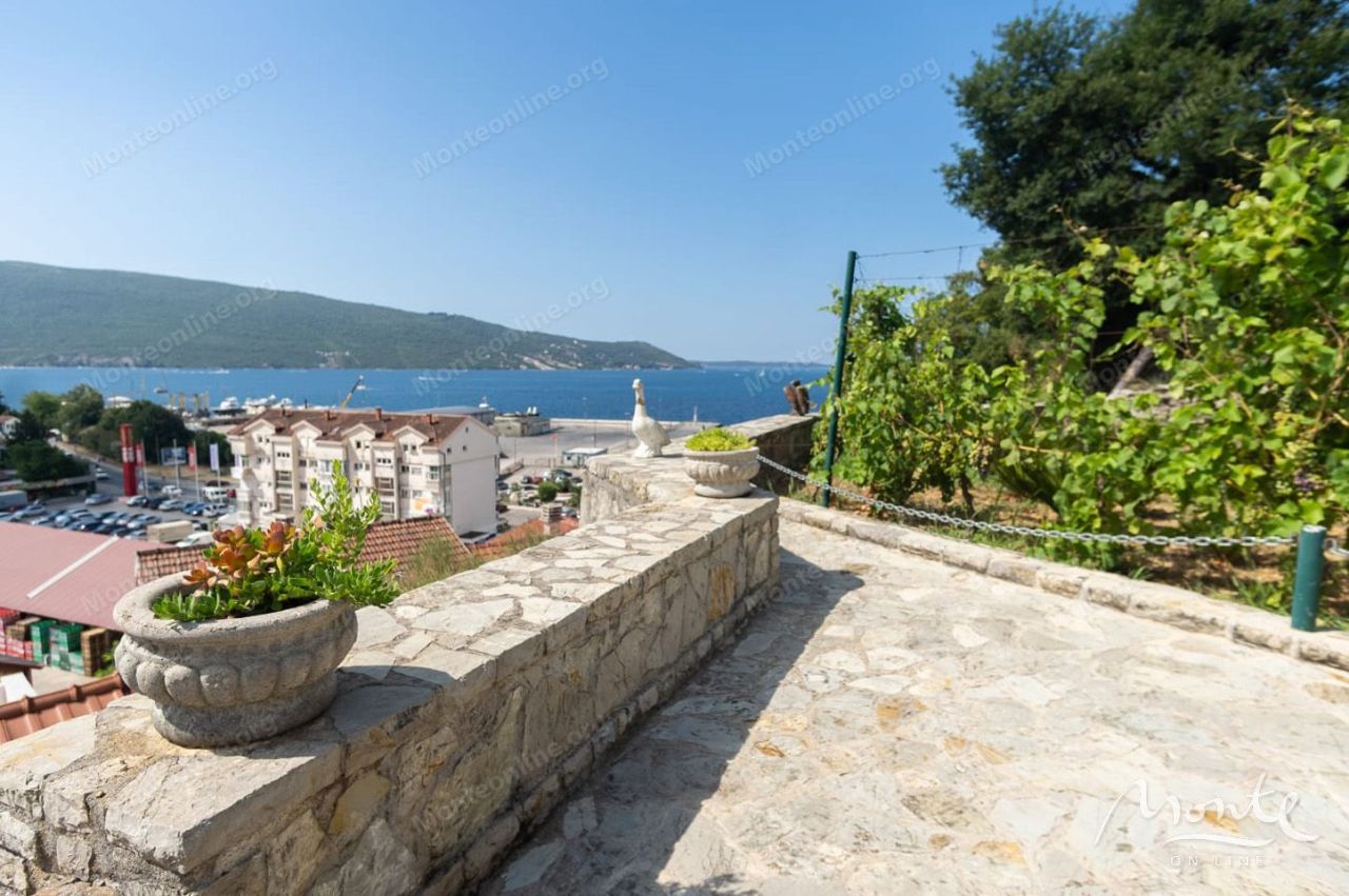 House in Herceg-Novi, Montenegro, 64 m² - picture 1