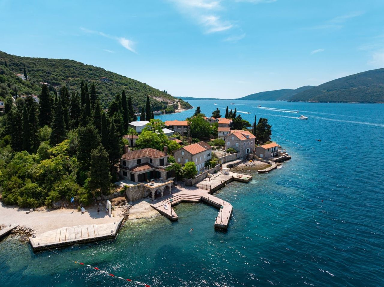 Villa in Rose, Montenegro, 350 m² - picture 2