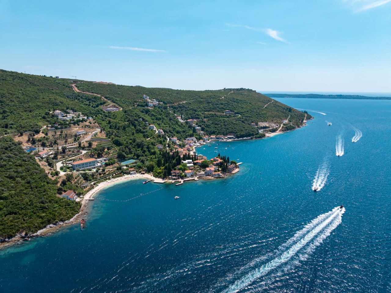 Villa in Rose, Montenegro, 350 m² - picture 12