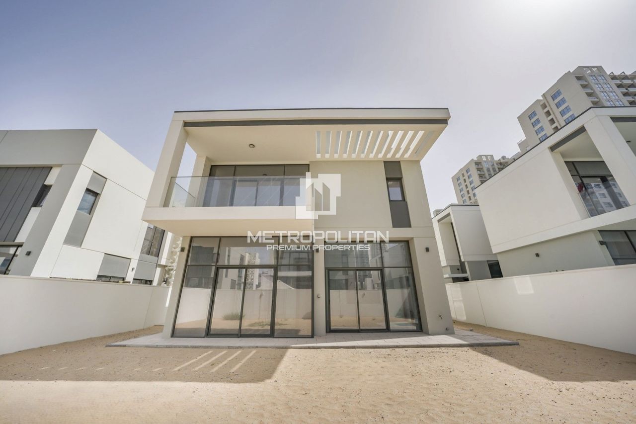 Villa in Dubai, UAE, 480 m² - picture 1