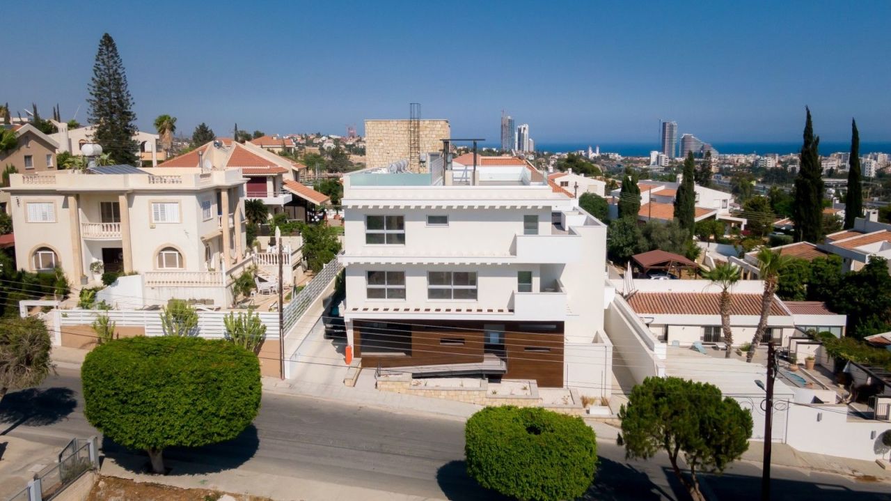 Appartement à Limassol, Chypre, 733 m² - image 1
