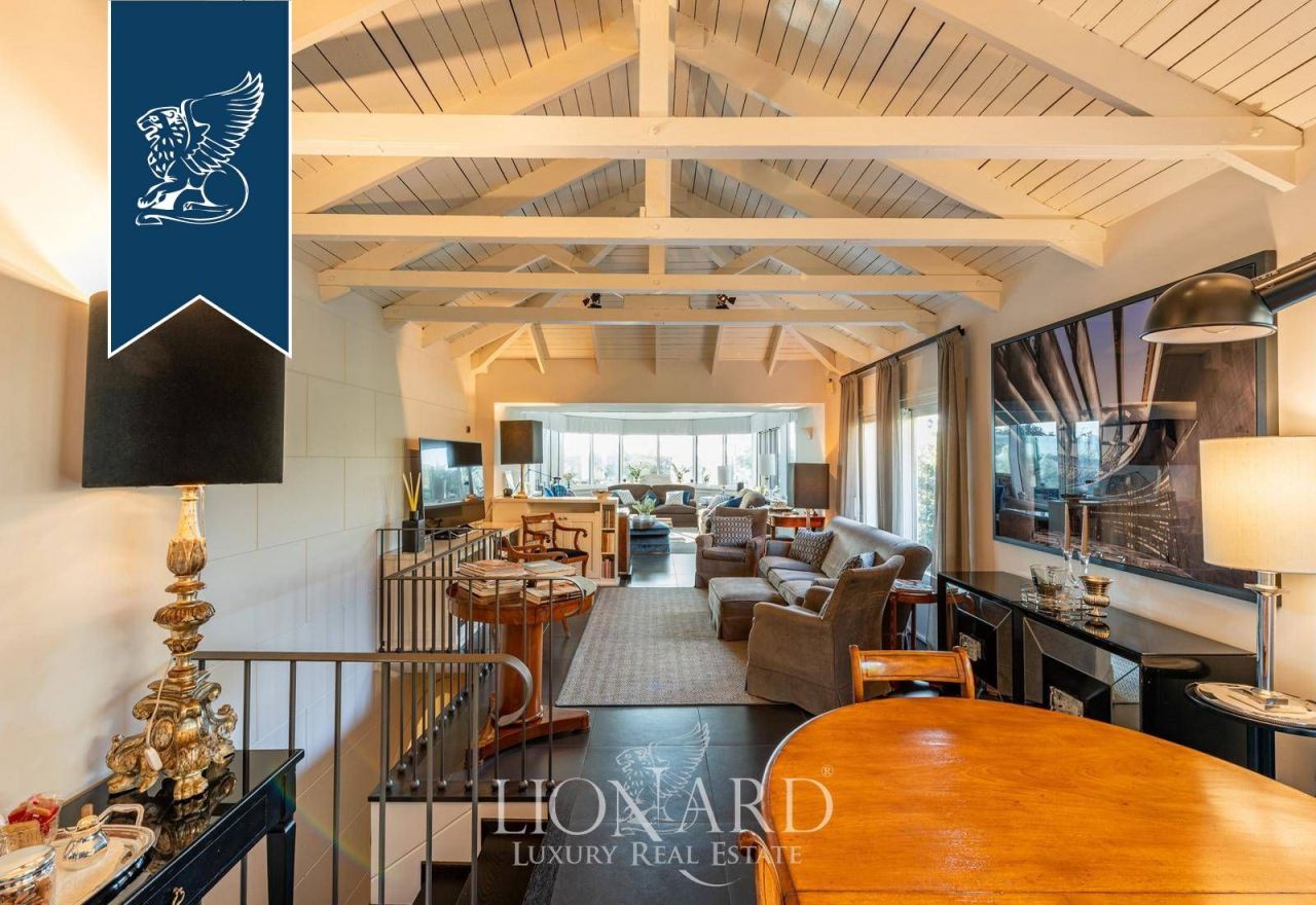 Apartment in Milan, Italy, 210 m² - picture 7