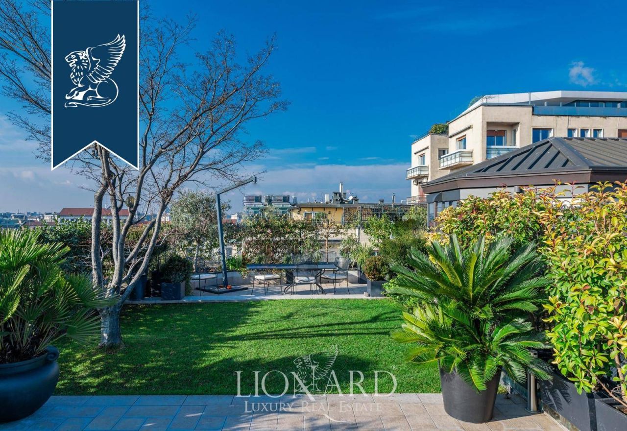 Apartment in Milan, Italy, 210 m² - picture 16