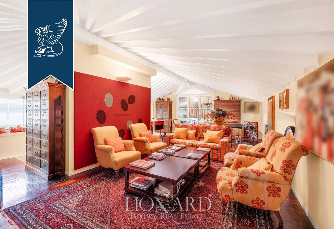 Villa in Bergamo, Italy, 800 m² - picture 19