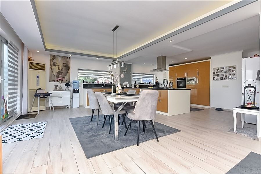 Villa à Alanya, Turquie, 292 m² - image 7