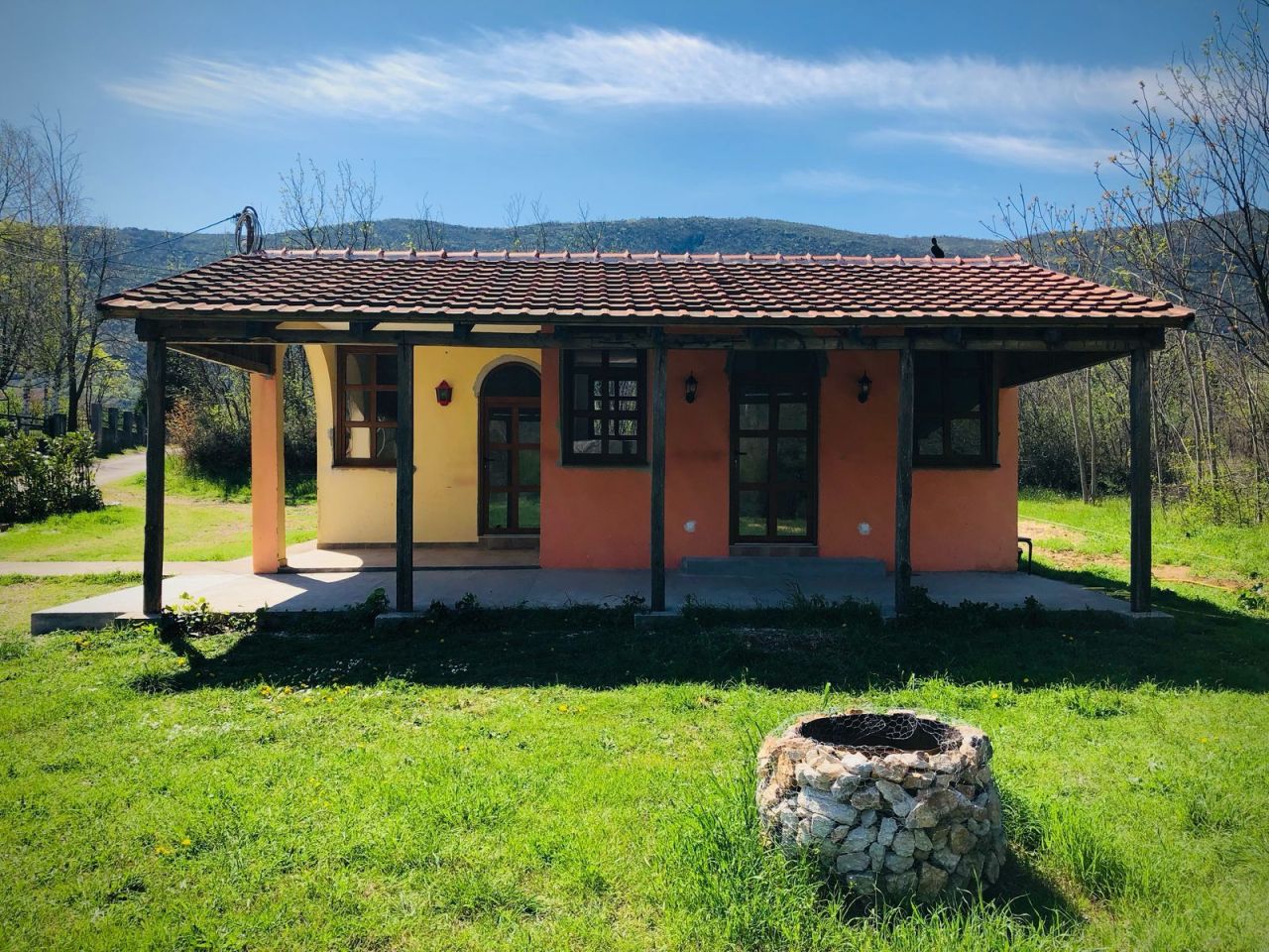 Casa en Danilovgrad, Montenegro, 72 m² - imagen 1