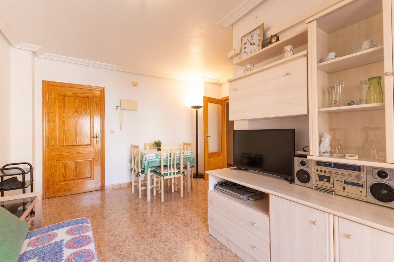 Appartement à Torrevieja, Espagne, 57 m² - image 4