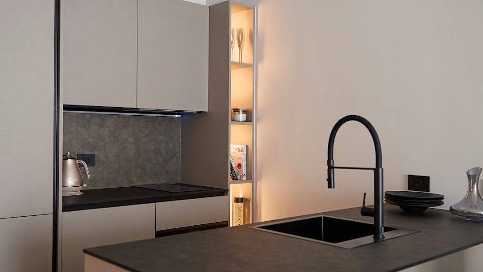 Piso en Nai Harn, Tailandia, 55.8 m² - imagen 1