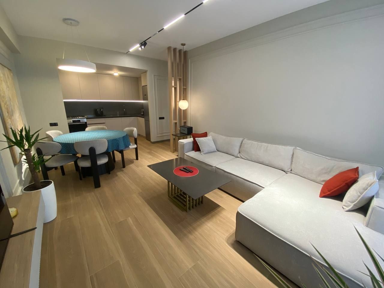 Flat in Tbilisi, Georgia, 97 m² - picture 1