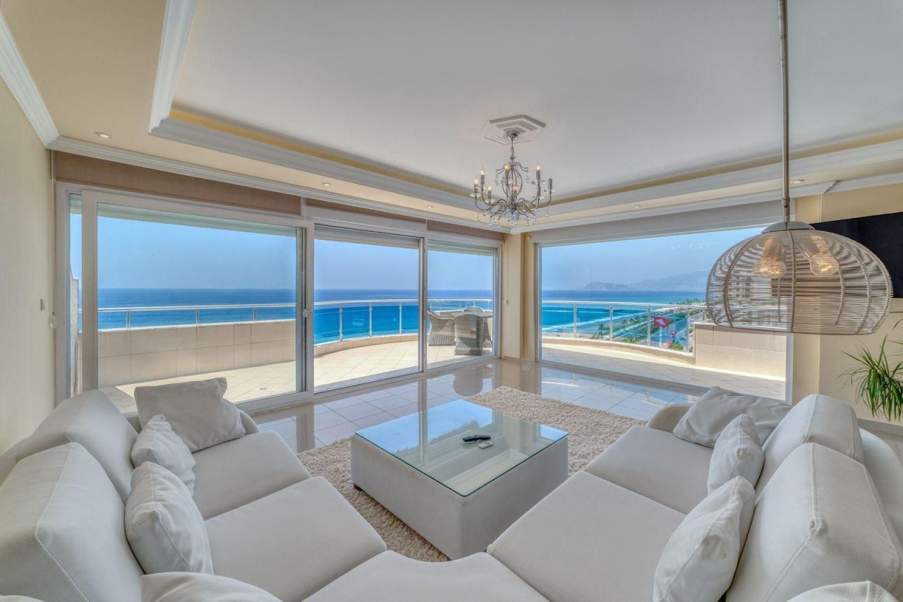 Penthouse in Alanya, Türkei, 230 m² - Foto 1