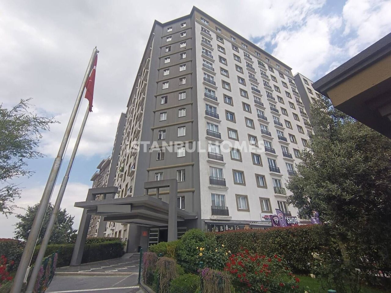 Appartement à Esenyourt, Turquie, 125 m² - image 1