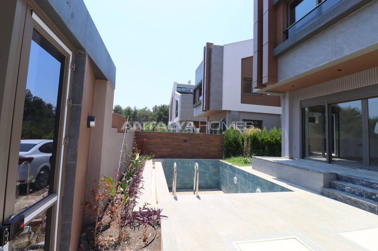 Villa à Antalya, Turquie, 246 m² - image 11
