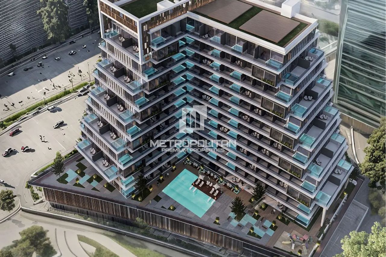 Apartment in Dubai, UAE, 40 m² - picture 1
