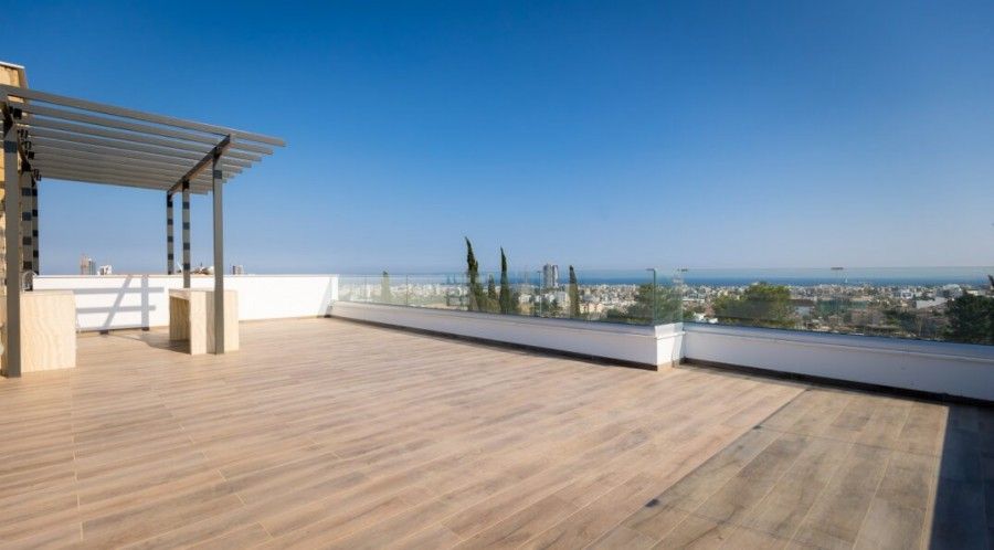 Commercial property in Limassol, Cyprus, 795 m² - picture 1