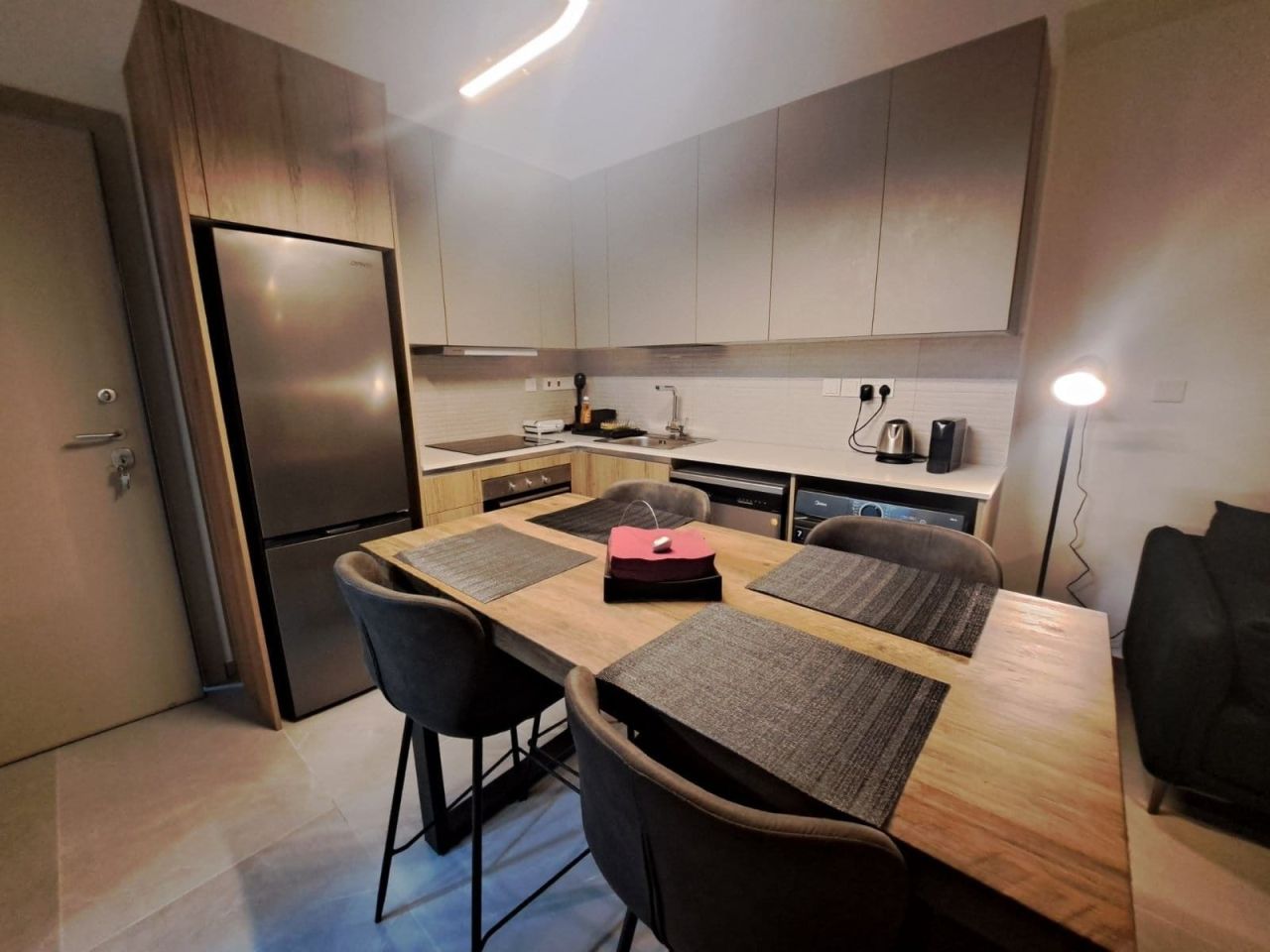 Apartment in Limassol, Cyprus, 62 m² - picture 2