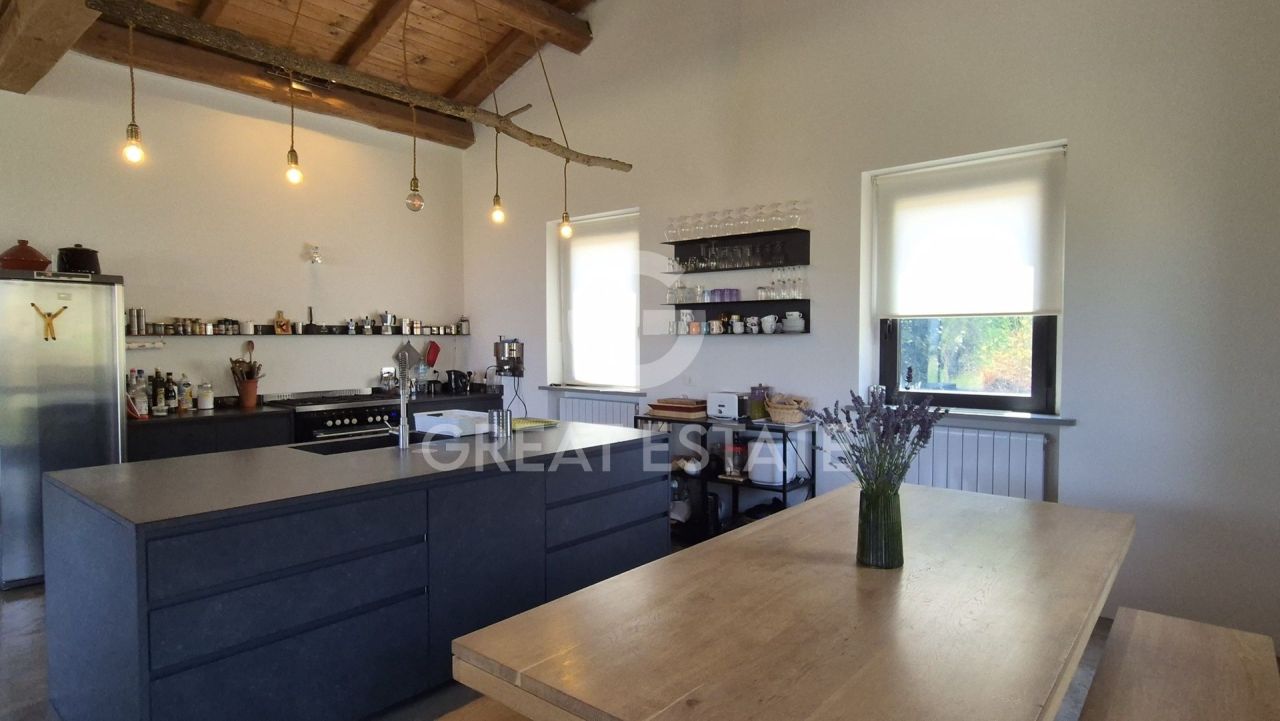 Casa en Todi, Italia, 269.25 m² - imagen 10