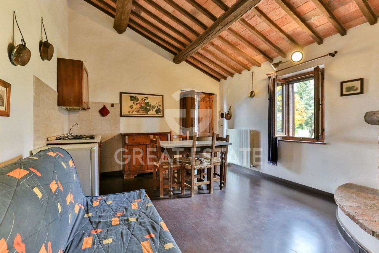 Haus in Castiglione del Lago, Italien, 1 278.3 m² - Foto 13