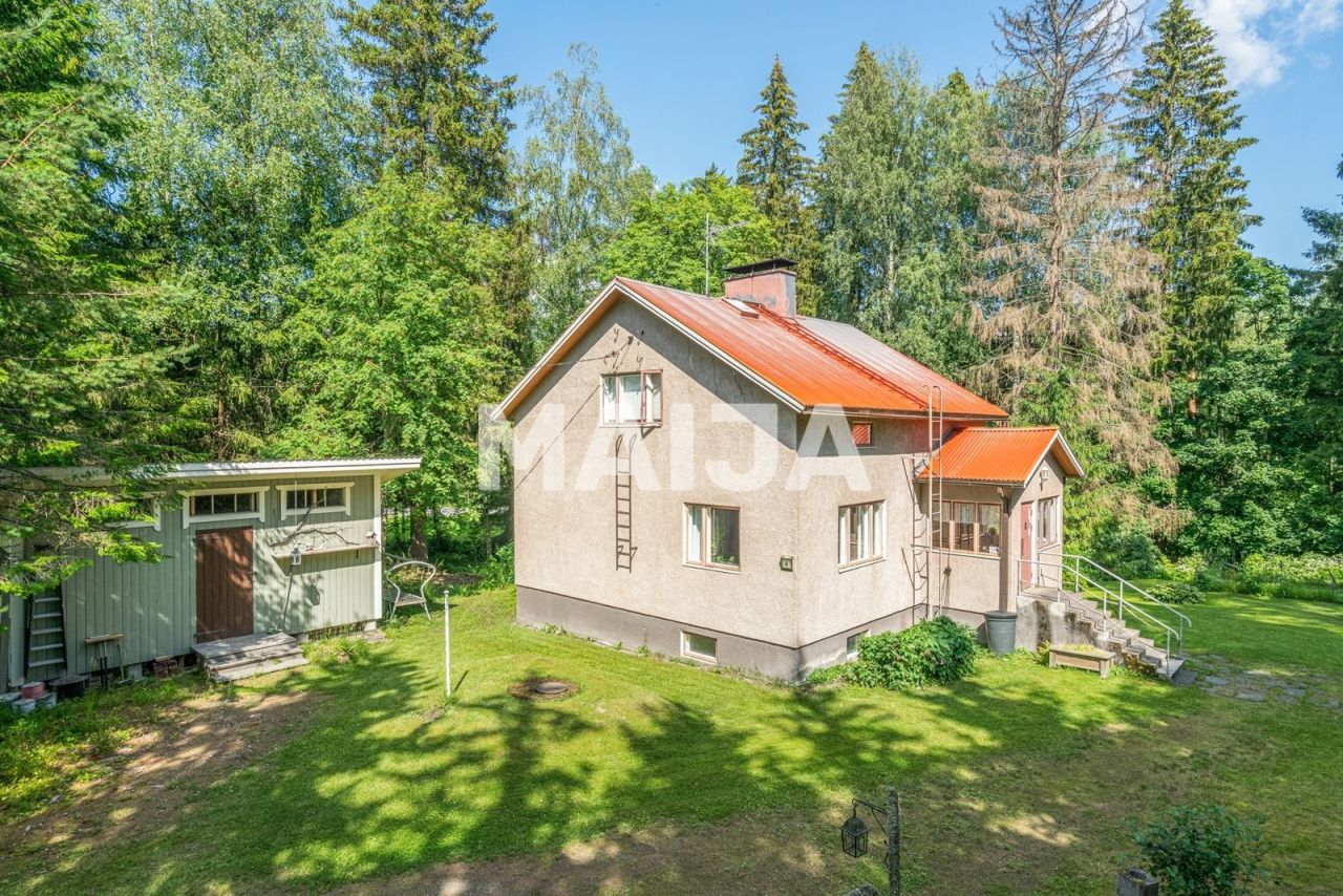 Maison à Loppi, Finlande, 113.5 m² - image 1