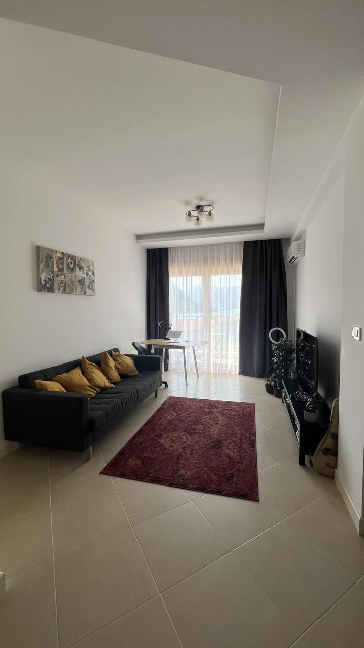 Wohnung in Dobrota, Montenegro, 62 m² - Foto 1