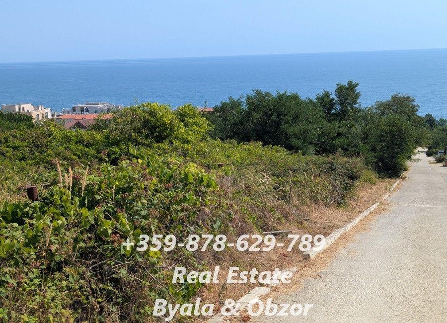 Land in Byala, Bulgaria, 2 800 m² - picture 2