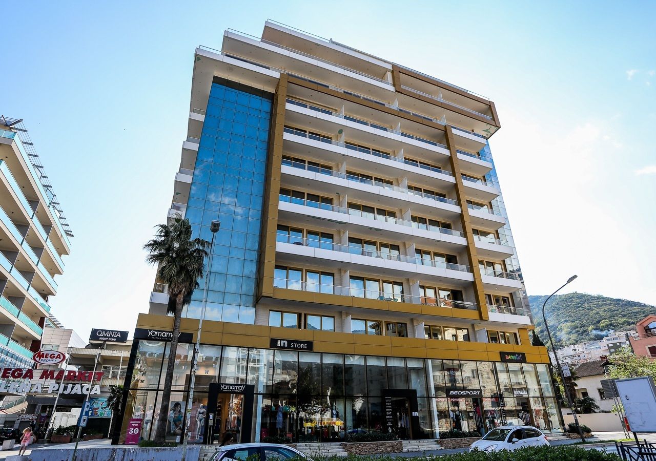 Wohnung in Budva, Montenegro, 131 m² - Foto 1