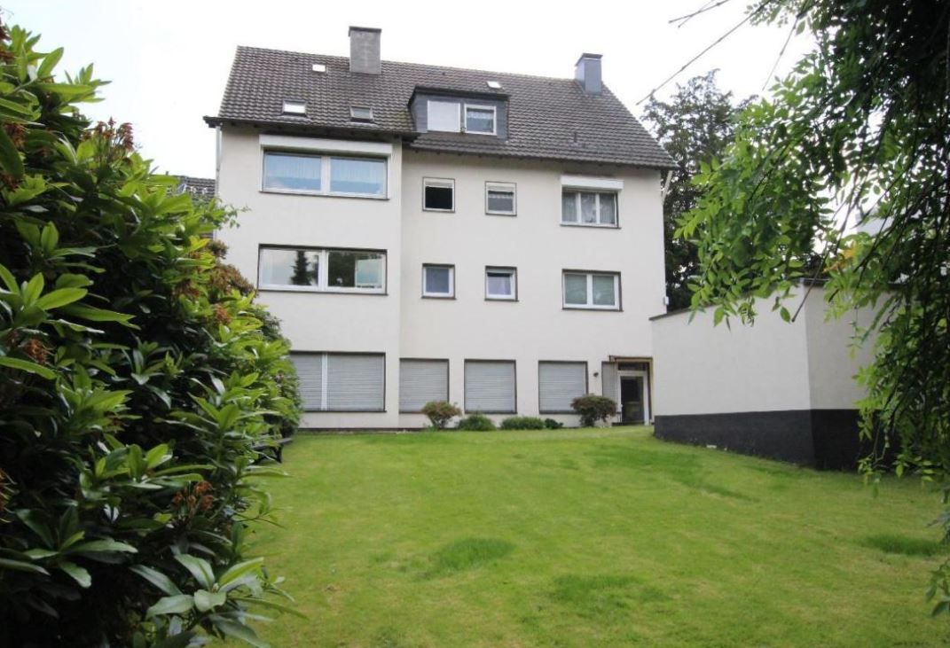 Commercial apartment building in Solingen, Germany, 508 m² - picture 1