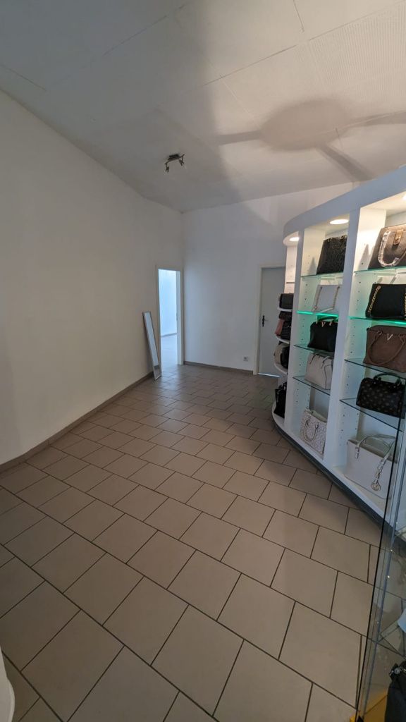 Casa lucrativa en Solingen, Alemania, 551 m² - imagen 16