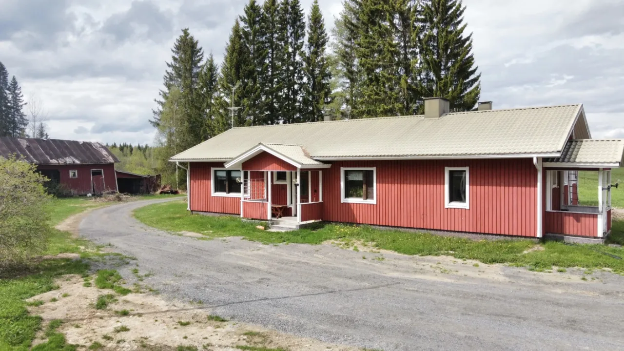 House in Iisalmi, Finland, 134 m² - picture 1