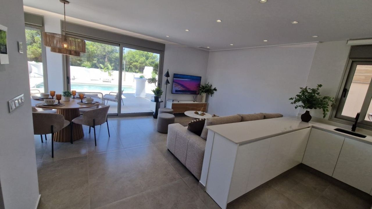 Villa a Pilar de la Horadada, Spagna, 127 m² - foto 4