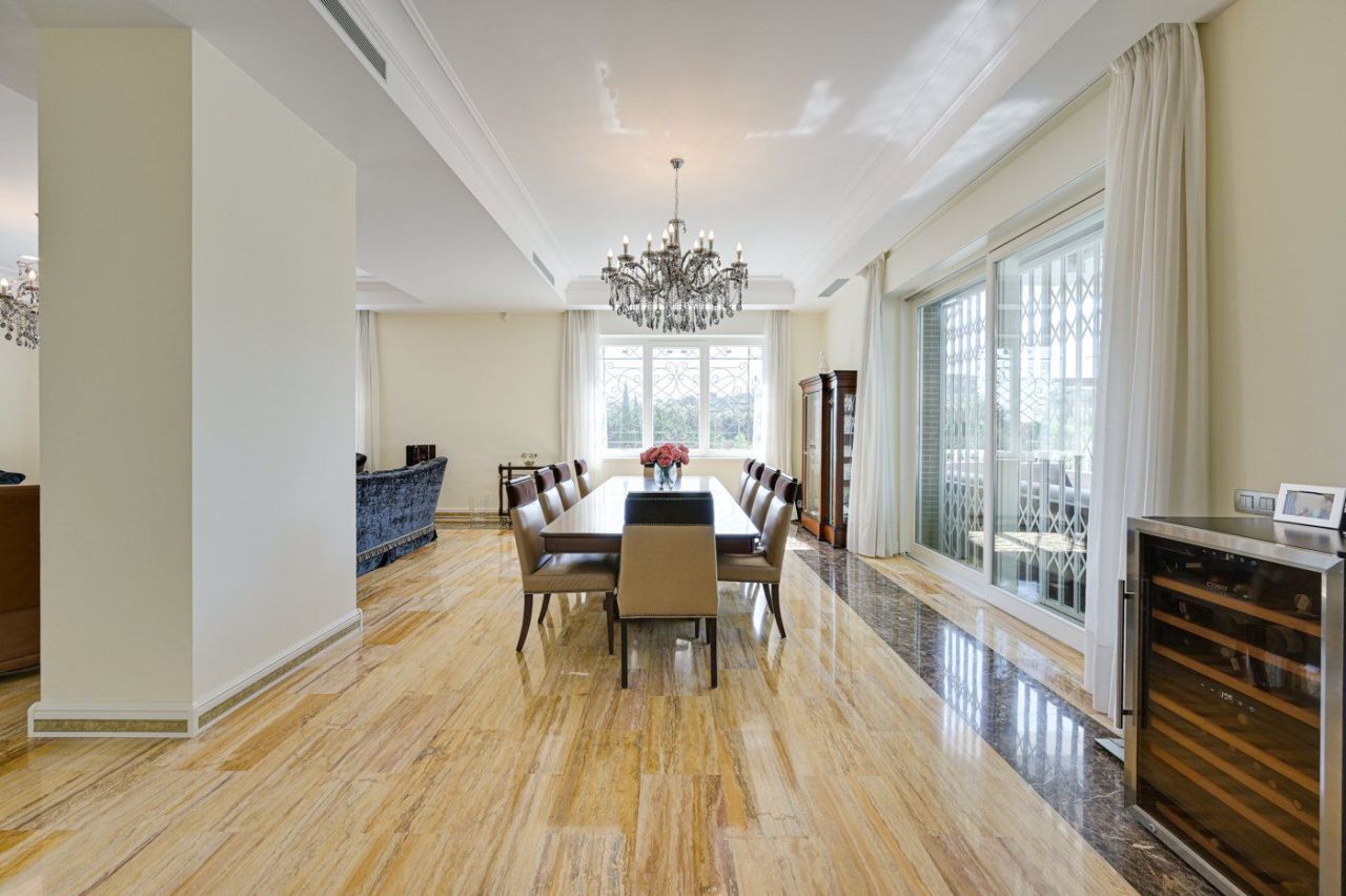 House on Costa Brava, Spain, 1 900 m² - picture 17