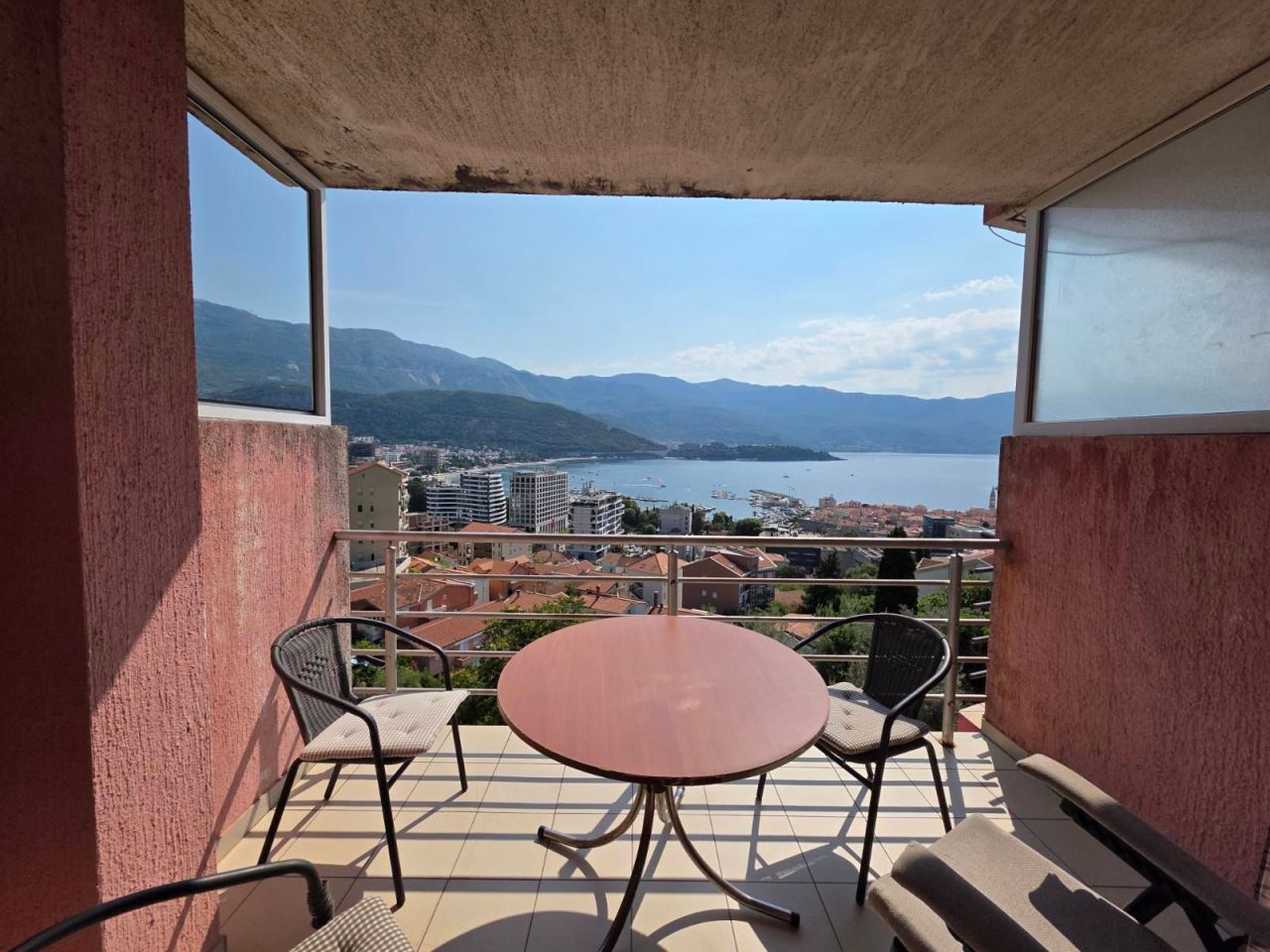 Appartement à Budva, Monténégro, 44 m² - image 1
