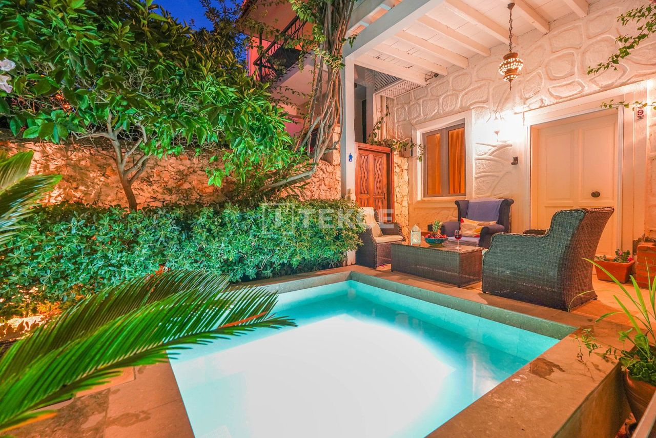 Villa in Kalkan, Türkei, 180 m² - Foto 1