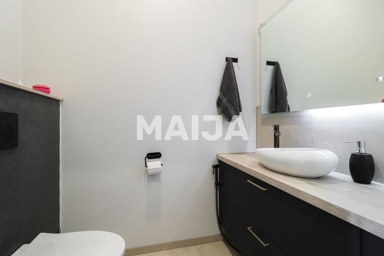 Casa en Vantaa, Finlandia, 152.5 m² - imagen 19