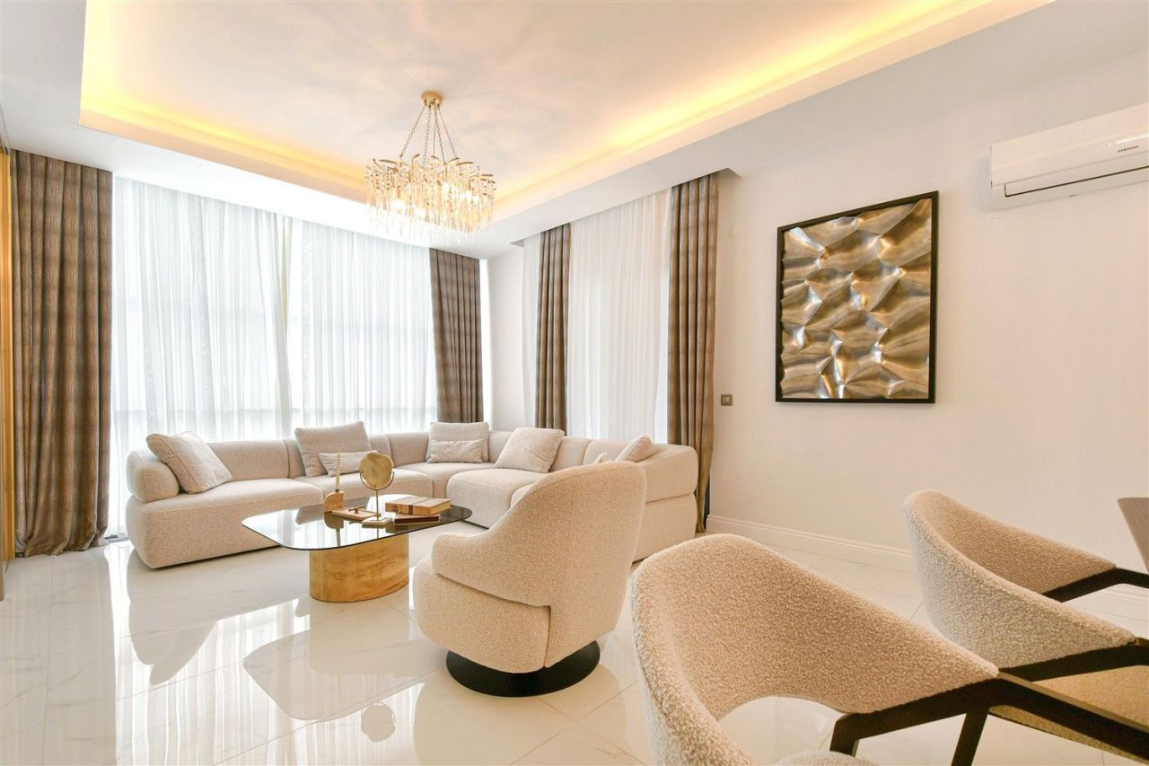 Flat in Alanya, Turkey, 140 m² - picture 1