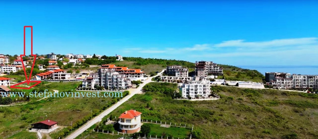 Land in Byala, Bulgaria, 750 m² - picture 1