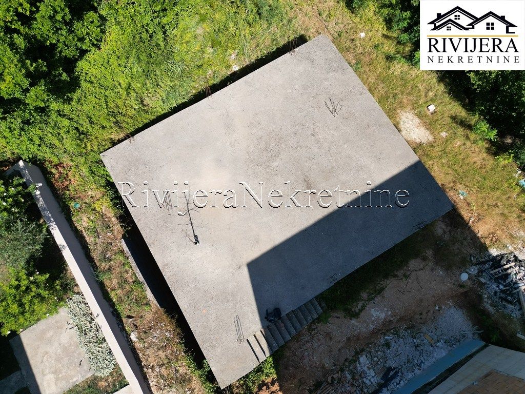 Casa a Herceg-Novi, Montenegro, 46 m² - foto 2