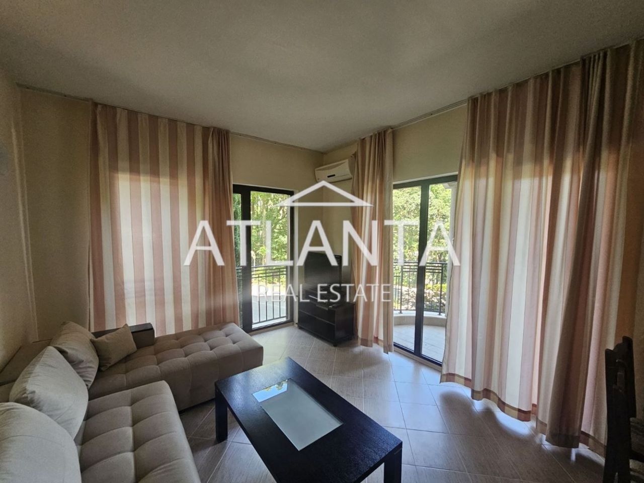 Appartement aux Sables d'Or, Bulgarie, 67 m² - image 1